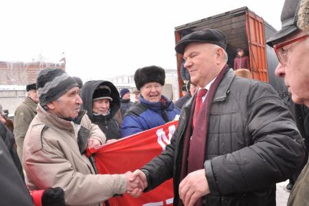 Донбасс, мы с тобой! 70-й Юбилейный гуманитарный конвой ушел на Юго-Восток Украины