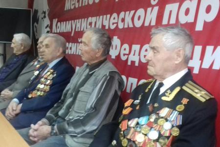 Севастопольские пионеры провели два собрания, посвященные столетию Красной Армии