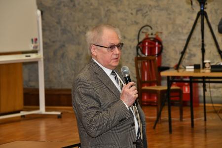П.Н. Грудинин: "Стране нужны грамотные люди"