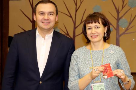 Юрий Афонин поздравил учеников московской школы №892 с открытием шахматного клуба 