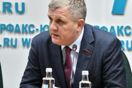 «Государственную поддержку производству!». П.Н. Грудинин выступил перед трудовым коллективом машиностроителей