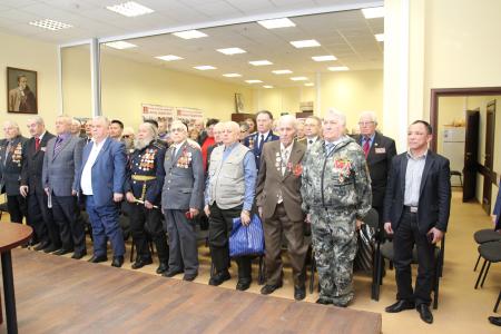 В честь 100-летия Красной Армии в Воронеже КПРФ провела торжественное собрание
