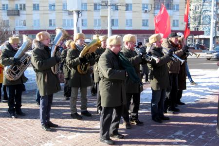 Слава Советской Красной Армии! Акция калужских коммунистов