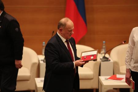 Г.А. Зюганов на заседании фракции КПРФ в Госдуме: «Сегодня мы вновь сражаемся за достоинство и единство страны»