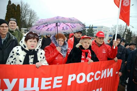 Лидер ставропольских коммунистов Виктор Гончаров: "Снизить социальное напряжение в обществе сможет новый президент России Павел Грудинин!"
