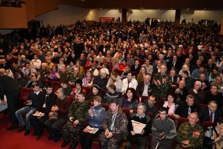 П.Н. Грудинин: «Собаки лают, а караван идет»