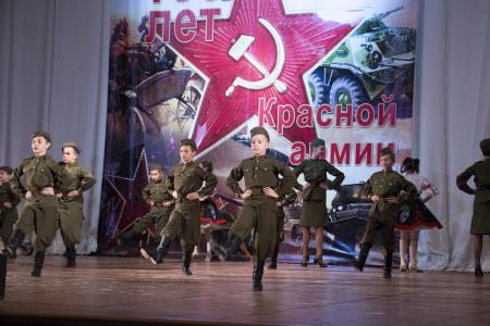 В Краснодаре при поддержке крайкома КПРФ прошел большой концерт в честь столетия Красной Армии