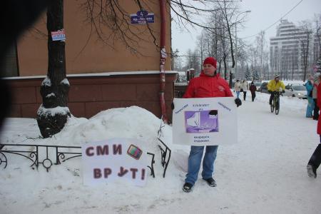 Карельские коммунисты провели серию пикетов в поддержку П.Н. Грудинина