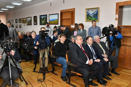 П.Н. Грудинин: «Собаки лают, а караван идет»