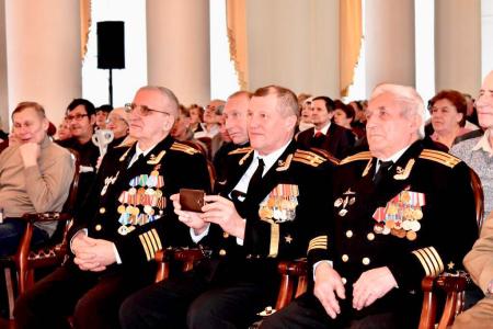 Тульский обком провёл мероприятия в честь 100-летия Красной Армии 