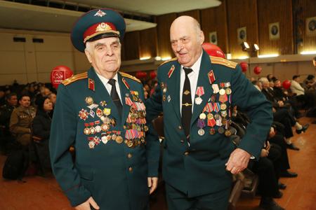 В Калмыкии отметили юбилей Красной Армии