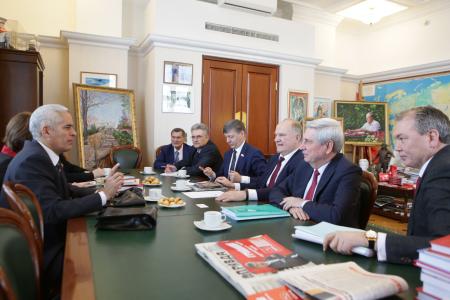 Г.А. Зюганов встретился с новым послом Кубы в РФ Херардо Пеньяльвером Порталем