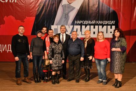 П.Н. Грудинин: «Собаки лают, а караван идет»