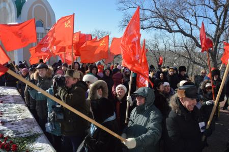 Коммунисты Дальнего Востока отметили 96-ю годовщину победы в Волочаевском бою