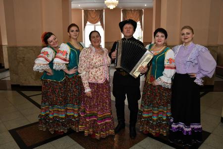 П.Н. Грудинин: «Собаки лают, а караван идет»
