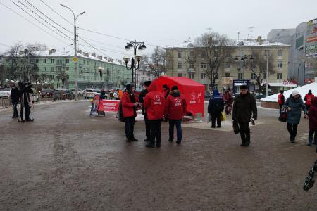 На Всероссийской волне протеста. В Рязани стартовала акция «Красные в городе»