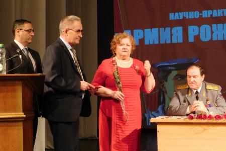 Оренбургские коммунисты совместно с Оренбургским педуниверситетом провели научно-практическую конференцию, посвященную столетию Красной Армии