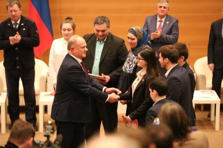 Г.А. Зюганов на заседании фракции КПРФ в Госдуме: «Сегодня мы вновь сражаемся за достоинство и единство страны»
