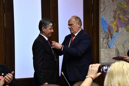 Фракция КПРФ приняла к рассмотрению пакет законопроектов народного кандидата в Президенты Павла Грудинина