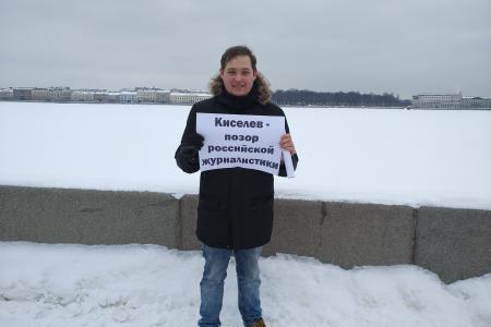 Ленинградские коммунисты и комсомольцы выступили против телевизионной лжи и оголтелой пропаганды