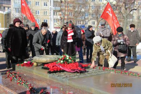 Слава Советской Красной Армии! Акция калужских коммунистов