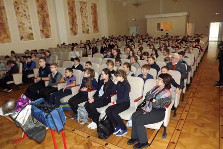 Тамбовская область. Активисты движения «Русский лад» ведут активную работу со школьниками