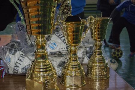 Спортклуб КПРФ провел детский футбольный турнир на Донбассе