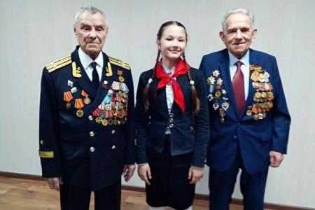 Севастопольские пионеры провели два собрания, посвященные столетию Красной Армии