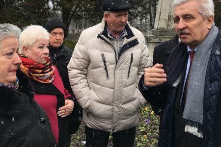 Краснодарский край. Коммунист-депутат Госдумы Николай Осадчий побывал в Приморско-Ахтарске