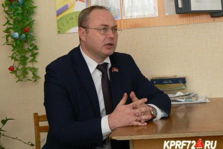 Тюменская область. Депутат-коммунист Юрий Юхневич продолжает встречаться с жителями Тобольского района