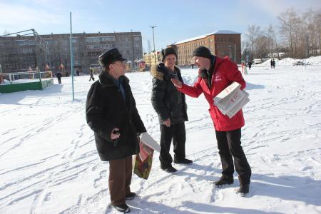 Коммунисты Карелии провели автопробег в поддержку Павла Грудинина