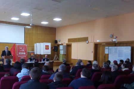 Краснодарский край. Коммунист-депутат Госдумы Н. Осадчий встретился с общественным активом в Новороссийске 