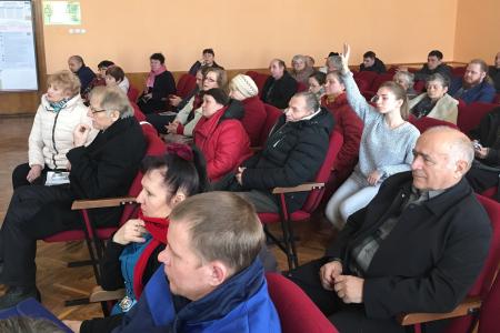 Краснодарский край. Коммунист-депутат Госдумы Н. Осадчий встретился с общественным активом в Новороссийске 