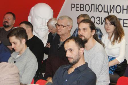 В здании Амурского обкома КПРФ прошла встреча с доверенными лицами Павла Грудинина