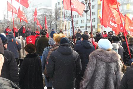 Свердловские коммунисты провели митинг в поддержку кандидата в Президенты России Павла Грудинина