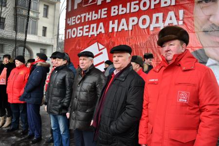Г.А. Зюганов на митинге в Москве: Нельзя отсидеться в эту ответственную минуту!