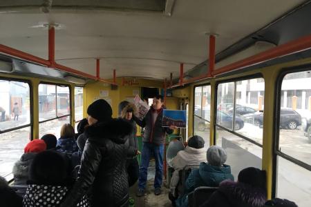 "Верьте делам!". В Тульской области агитаторы показывают сомневающимся избирателям фотографии из совхоза Грудинина