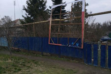 Краснодарский край. В станице Медведовской уничтожен агитационный баннер П.Н. Грудинина