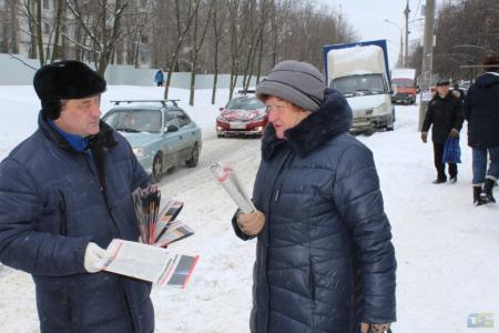 Воронежские коммунисты вместе с региональным партийным руководством ведут активную агитацию за Павла Грудинина
