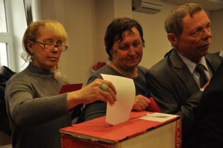 Состоялся второй этап 47-й (внеочередной) отчетной конференции МК КПРФ и совещание первых секретарей районных и городских партийных организаций