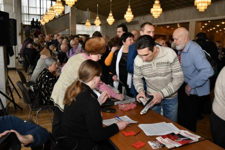 Пенсионер в великой стране должен жить богато и счастливо