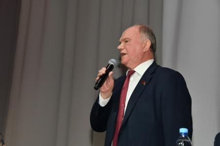 Пенсионер в великой стране должен жить богато и счастливо