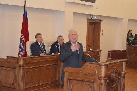 Алтайский край. Депутаты-коммунисты на сессии АКЗС поддержали законопроект о моратории на пенсионный возраст