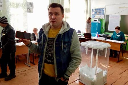 В Тульской области наблюдатели от КПРФ ведут видеосъёмку на избирательных участках