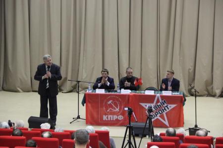 Сыктывкар посетили Виктор Алкснис и Сергей Удальцов с агитацией за Павла Грудинина