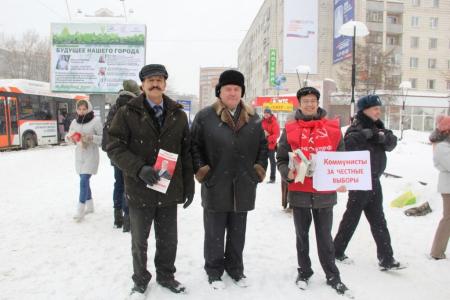 Сыктывкар посетили Виктор Алкснис и Сергей Удальцов с агитацией за Павла Грудинина