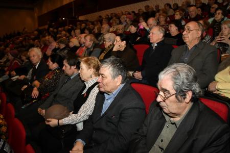 Пенсионер в великой стране должен жить богато и счастливо