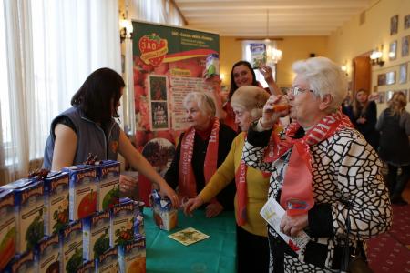 «Идем, идем, весёлые подруги!». В Москве состоялся вечер, посвященный Международному Женскому дню 8 марта