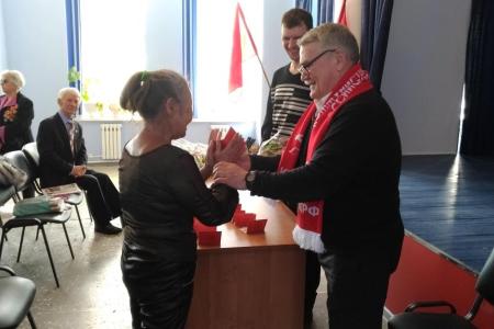 На Камчатке коммунисты организовали праздничное мероприятие для женщин