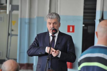 Состоялась встреча Павла Грудинина с рабочими Павлово-Посадской платочной мануфактуры